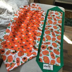 NWT. Hand Crafted Set of 2 Halloween Runners
